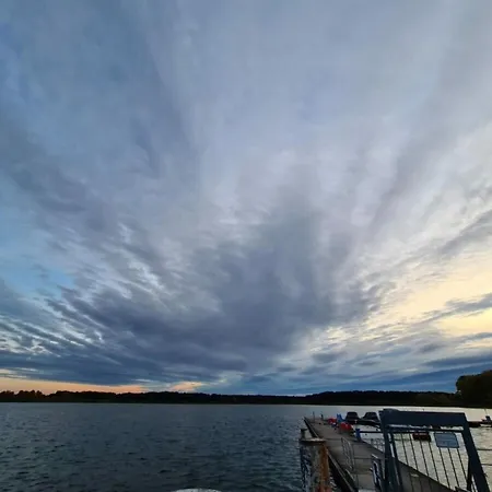 Vakantiehuis Uttied - Perfekte Auszeit Direkt Am Plauer Alt Schwerin