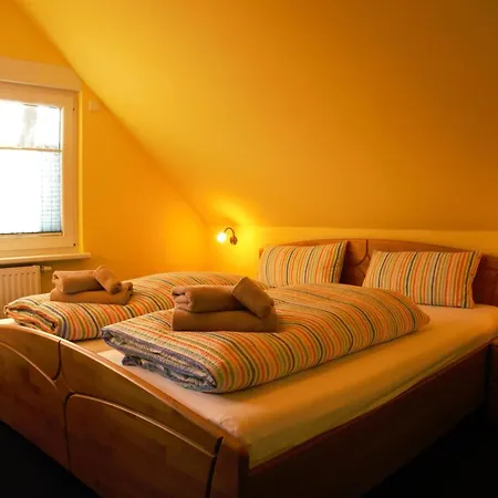 Uttied - Perfekte Auszeit Direkt Am Plauer